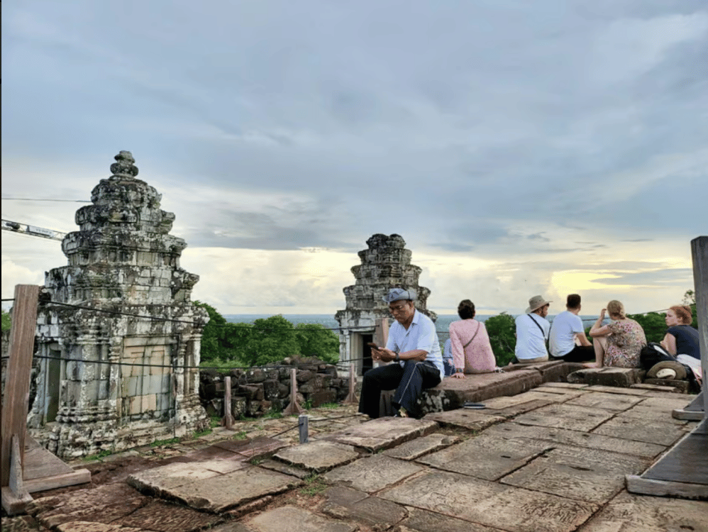 Private Angkor Wat Sunset Tour | ®ExcursionMania - Image 2