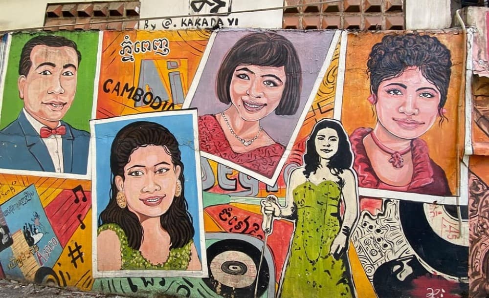 Phnom Penh: Street Art & Food Tour by Tuk-Tuk | ®ExcursionMania - Image 3