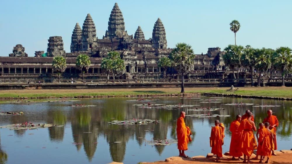 Siem Reap: Angkor Wat: Small-Group Sunrise Tour | ®ExcursionMania - Image 3