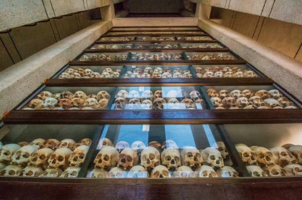Khmer Rouge In Depth: Tuol Sleng Museum & Killing Fields | ®ExcursionMania - Image 7