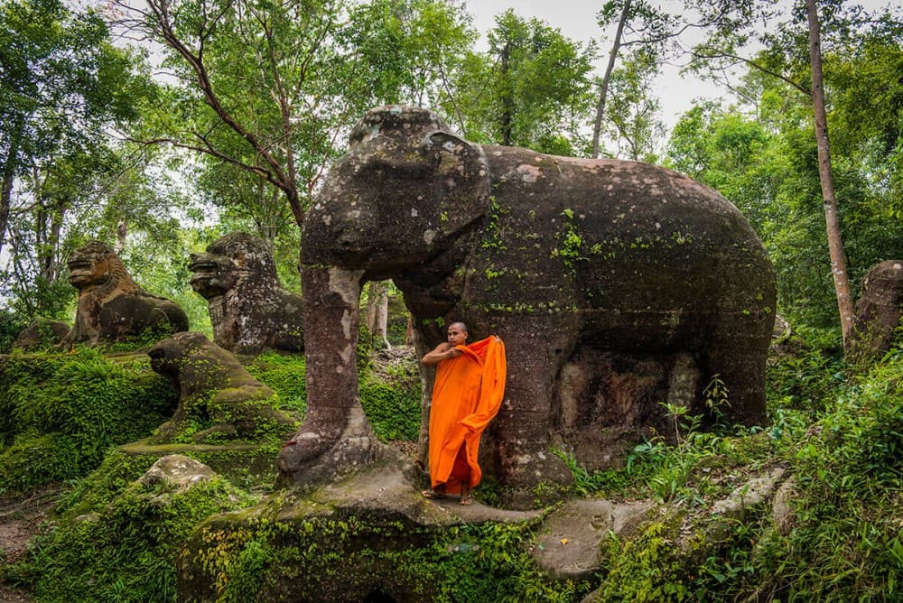 Siem Reap: Private 4-Day Angkor Wat and Phnom Kulen Tour | ®ExcursionMania - Image 4