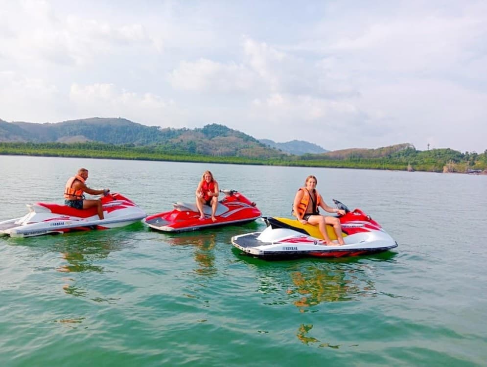 Jetski Halfday | ®ExcursionMania - Image 10