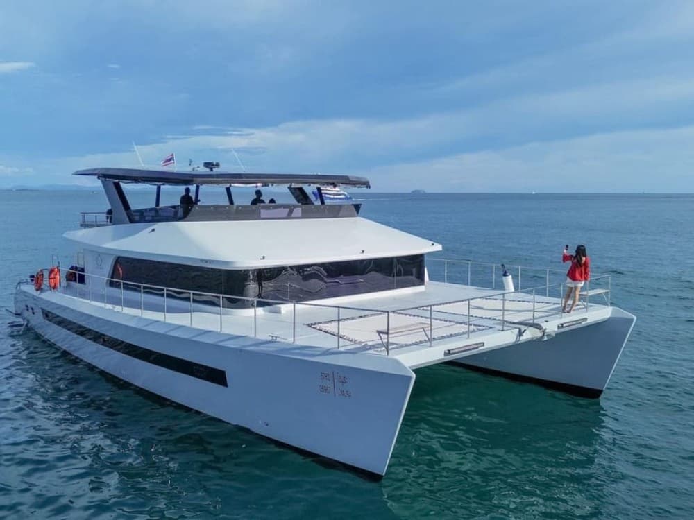 Phuket: James Bond Island Canoeing & Sunset Yacht Dinner | ®ExcursionMania - Image 5