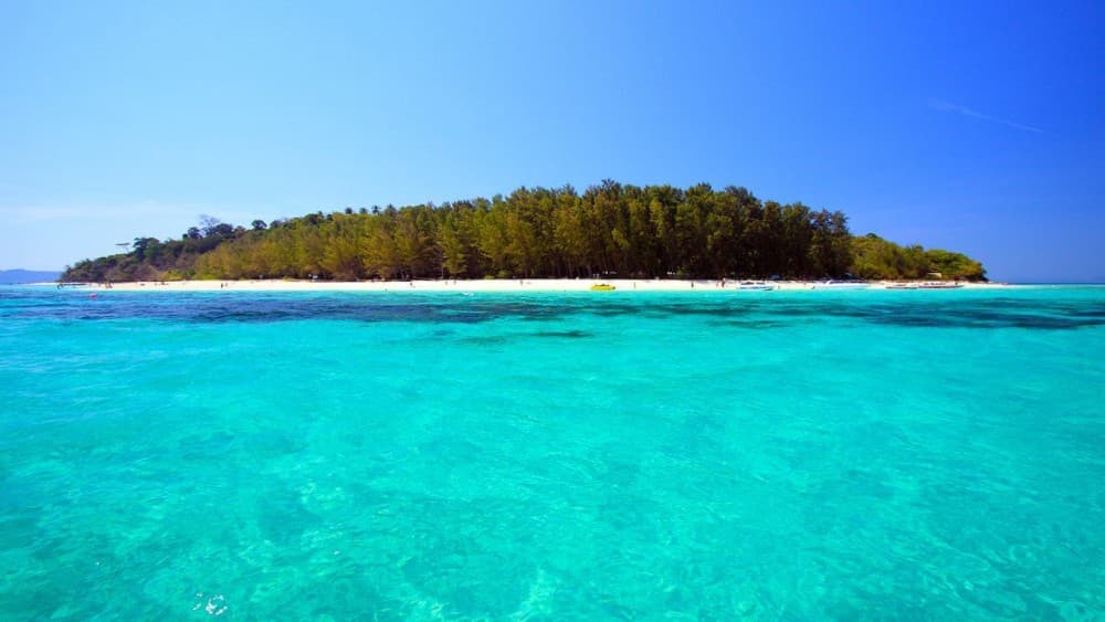 Phuket: Phi Phi, Maya, Khai or Maiton or Bamboo Island Tour | ®ExcursionMania - Image 1