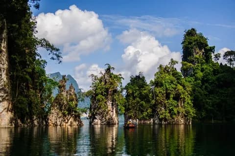 Phuket: Khao Sok and Cheow Lan Lake Tour with Lunch | ®ExcursionMania - Image 3