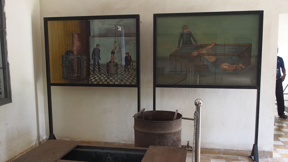 Phnom Penh : S21 Tuol Sleng Museum & Killing Fields | ®ExcursionMania - Image 1