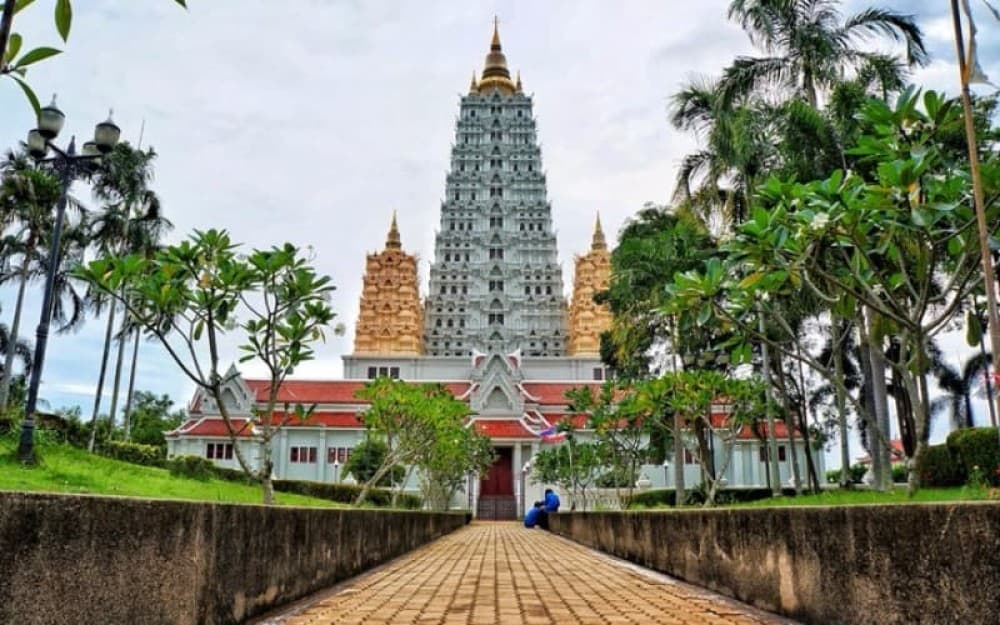 Pattaya: Checkout Temple Tour | ®ExcursionMania - Image 1
