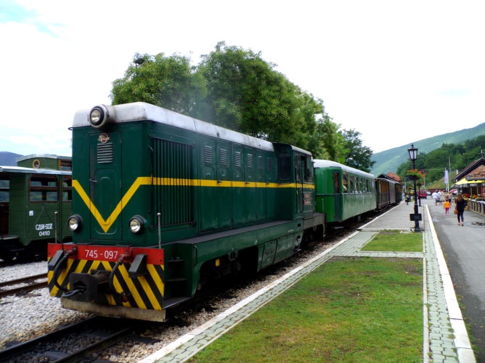 From Belgrade: Mokra Gora Sargan 8 train,Mecavnik & Zlatibor | ®ExcursionMania - Image 4