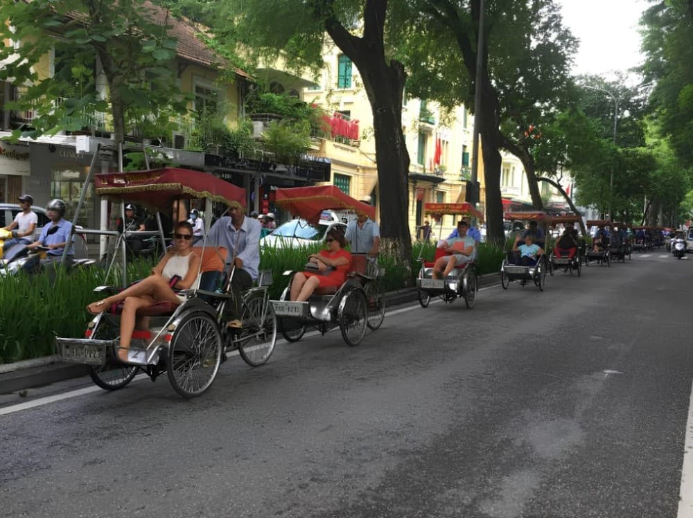 Hanoi: Old Quarter Trishaw Cyclo Tour for 45 minutes | ®ExcursionMania - Image 2