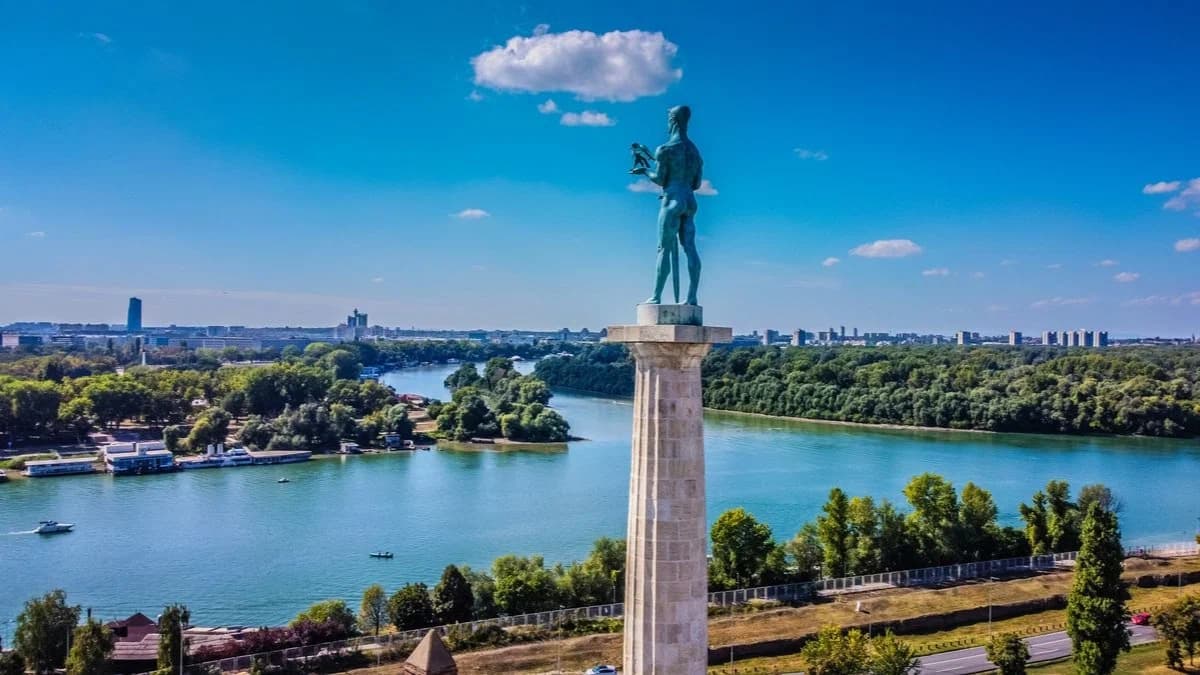 Belgrade: Downtown walking tour | ®ExcursionMania - Image 6