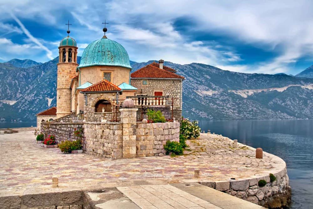 From Dubrovnik: Montenegro Boat Tour from Perast to Kotor | ®ExcursionMania - Image 3