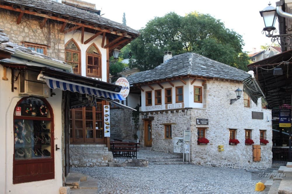 From Dubrovnik: Mostar and Kravica Waterfall Day Trip | ®ExcursionMania - Image 9