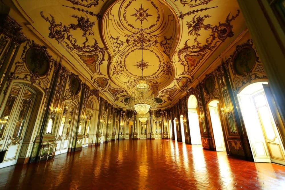 From Lisbon: Palacio Nacional de Queluz Private Tour | ®ExcursionMania - Image 3