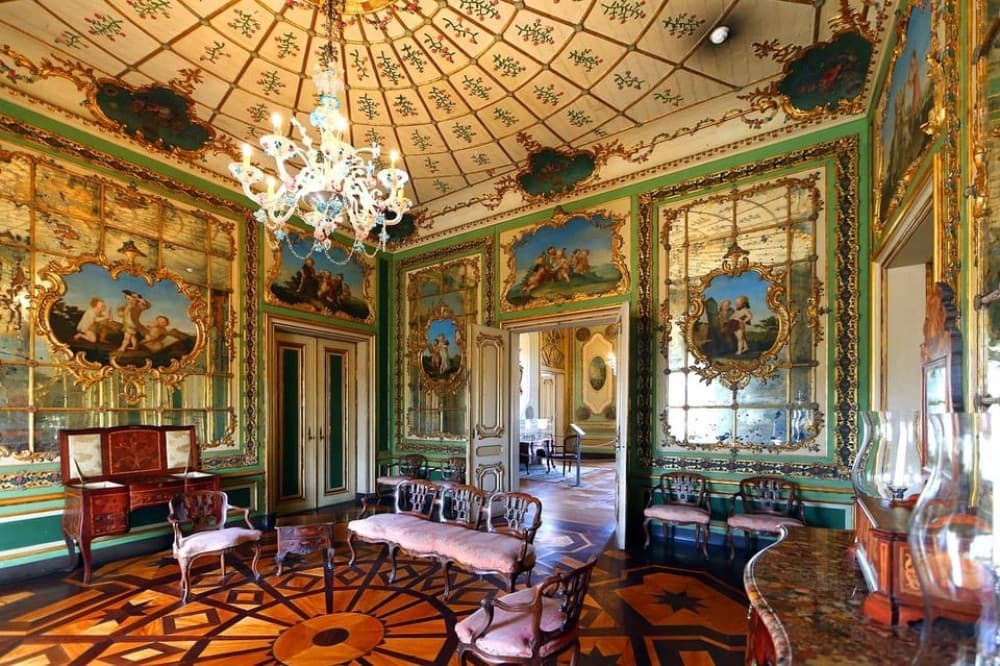 From Lisbon: Palacio Nacional de Queluz Private Tour | ®ExcursionMania - Image 2