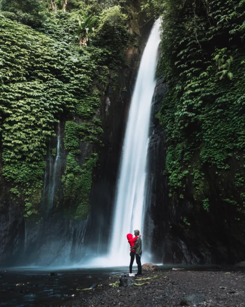 Munduk: Twin Lake Jungle Hike, Ulun Danu Temple, & Waterfall | ®ExcursionMania - Image 2
