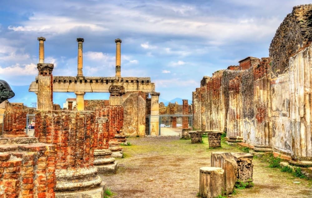 From Rome: Pompeii and Vesuvius Day Trip | ®ExcursionMania - Image 5