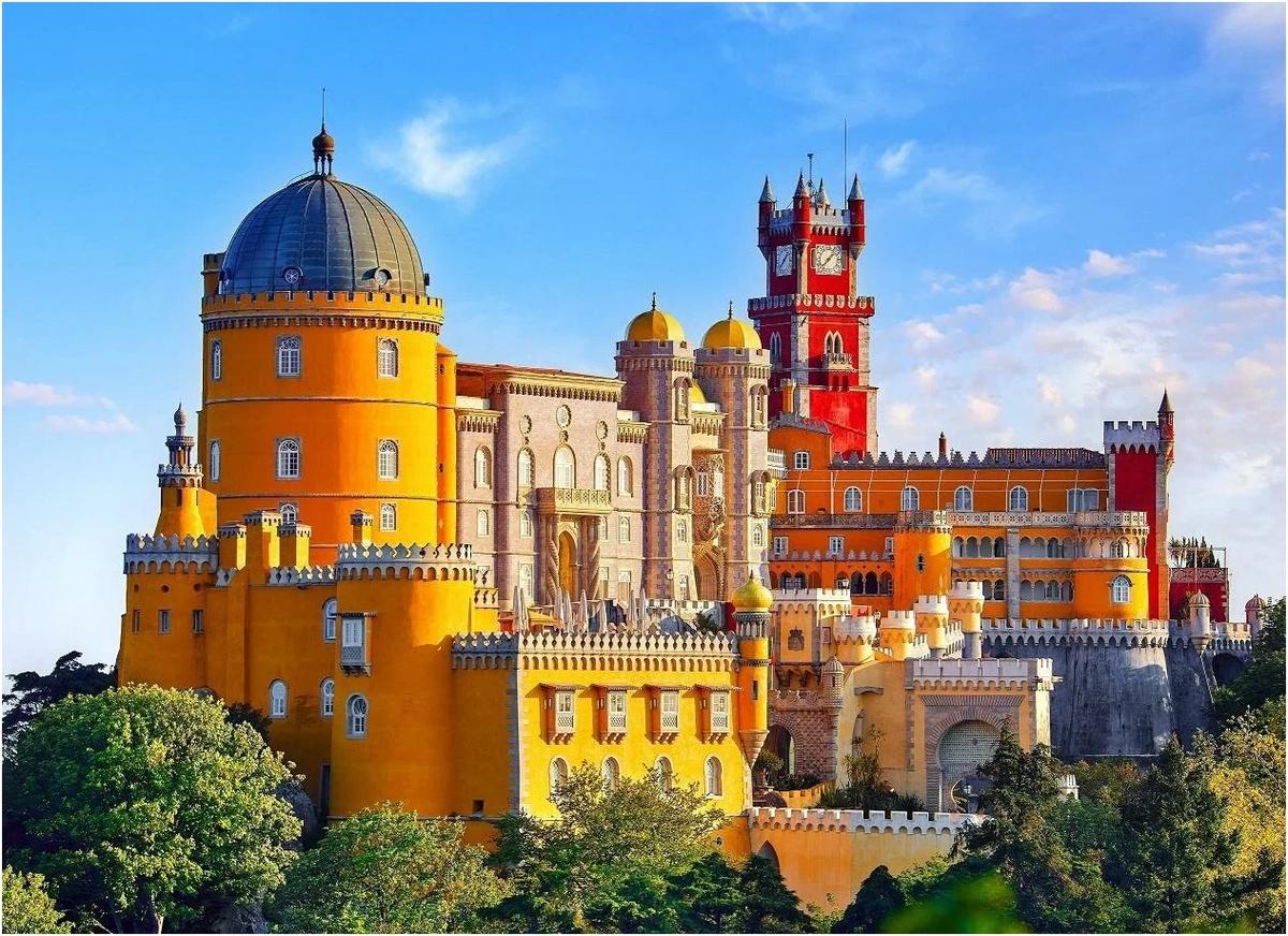 Private Tour From Lisbon: Pena Palace, Gardens and Óbidos | ®ExcursionMania - Image 6