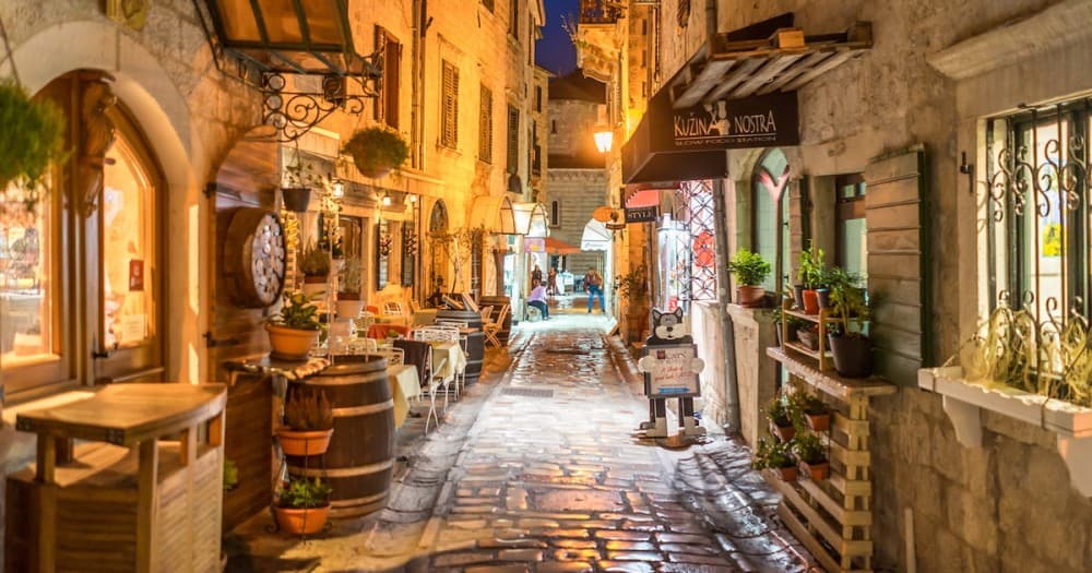 Dubrovnik: Montenegro Day Trip & Kotor Bay Short Boat Cruise | ®ExcursionMania - Image 3