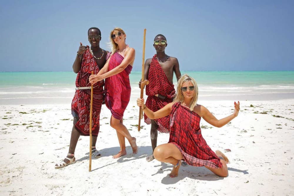 Blue Lagoon, Starfish Tour, The Rock, Paje Beach, Jozani | ®ExcursionMania - Image 2