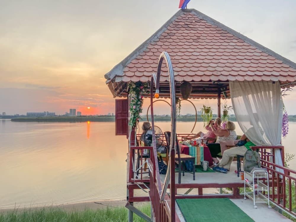 Phnom Penh Silk Island Sunset Haft Day Vespa Tour | ®ExcursionMania - Image 3