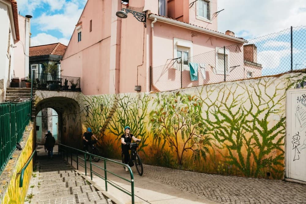 Lisbon: City Highlights and Viewpoints E-Bike Tour | ®ExcursionMania - Image 7