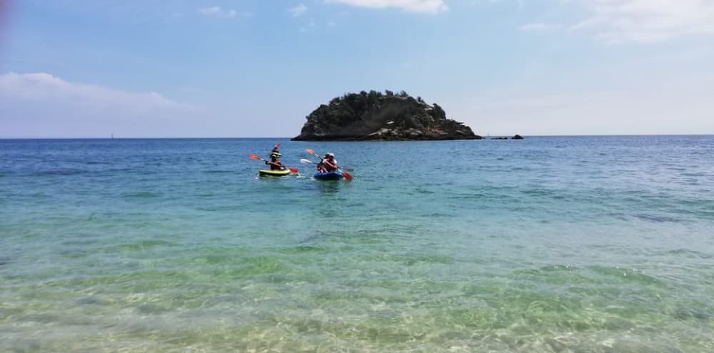 Lisbon: Full-Day Arrabida Kayak Tour with Picnic | ®ExcursionMania - Image 2