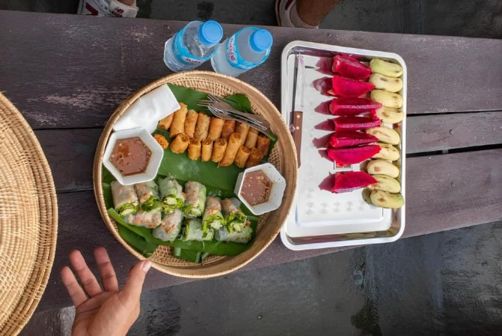 Siem Reap: Angkor Twilight & Boat Vespa Adventure | ®ExcursionMania - Image 8