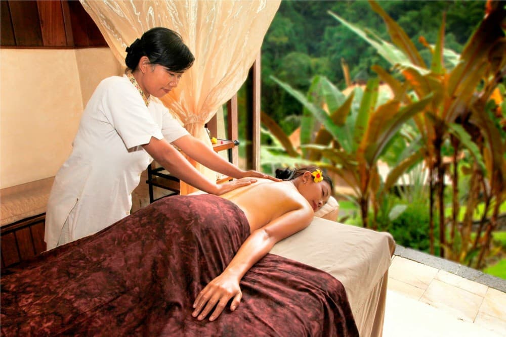 Bali: Traditional Balinese Massage at Your Residence | ®ExcursionMania - Image 6