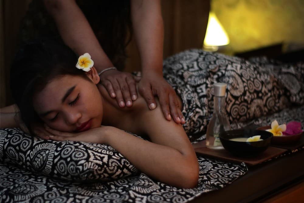Bali: Traditional Balinese Massage at Your Residence | ®ExcursionMania - Image 7