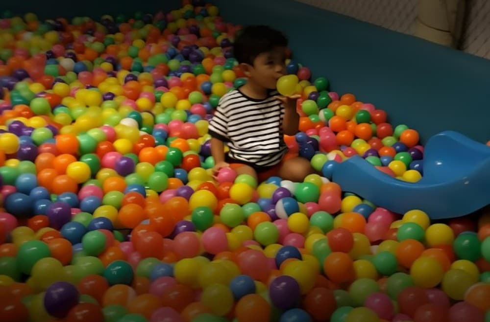 Bali for Kids: Hourly Babysitter Rental Service | ®ExcursionMania - Image 2