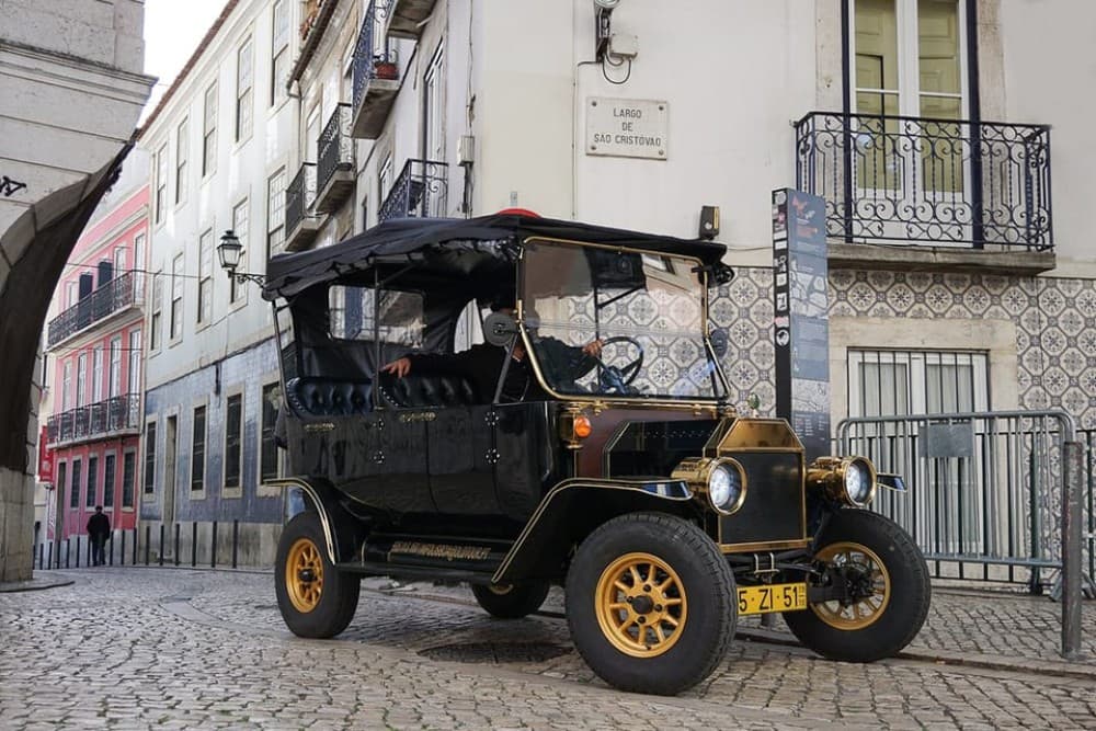 Lisbon: Vintage vehicle replica Romantic Private Tour | ®ExcursionMania - Image 7