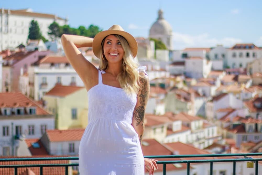 Lisbon: Photoshoot in Alfama with a Pro Local Photographer | ®ExcursionMania - Image 3