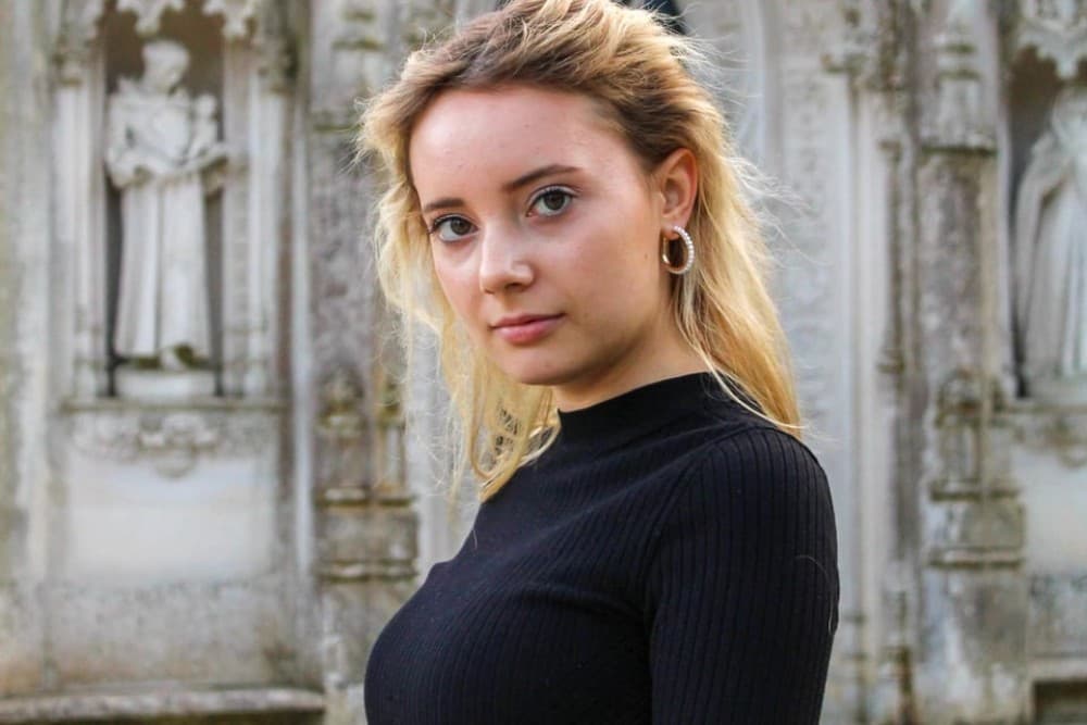 Sintra: Quinta da Regaleira Photoshoot ticket included | ®ExcursionMania - Image 1