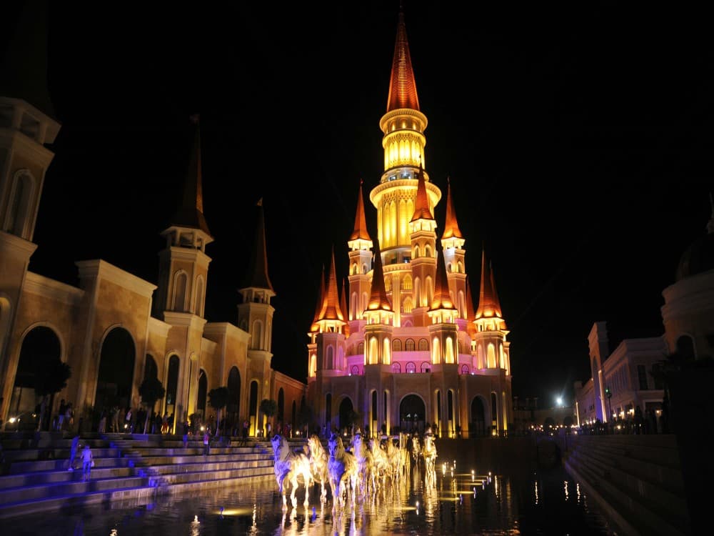Antalya Land of Legends Night Show With Boat Parade | ®ExcursionMania - Image 6