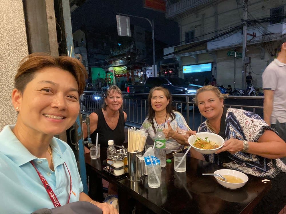 Bangkok Under the Night Lights by TUK-TUK SHA Plus | ®ExcursionMania - Image 7