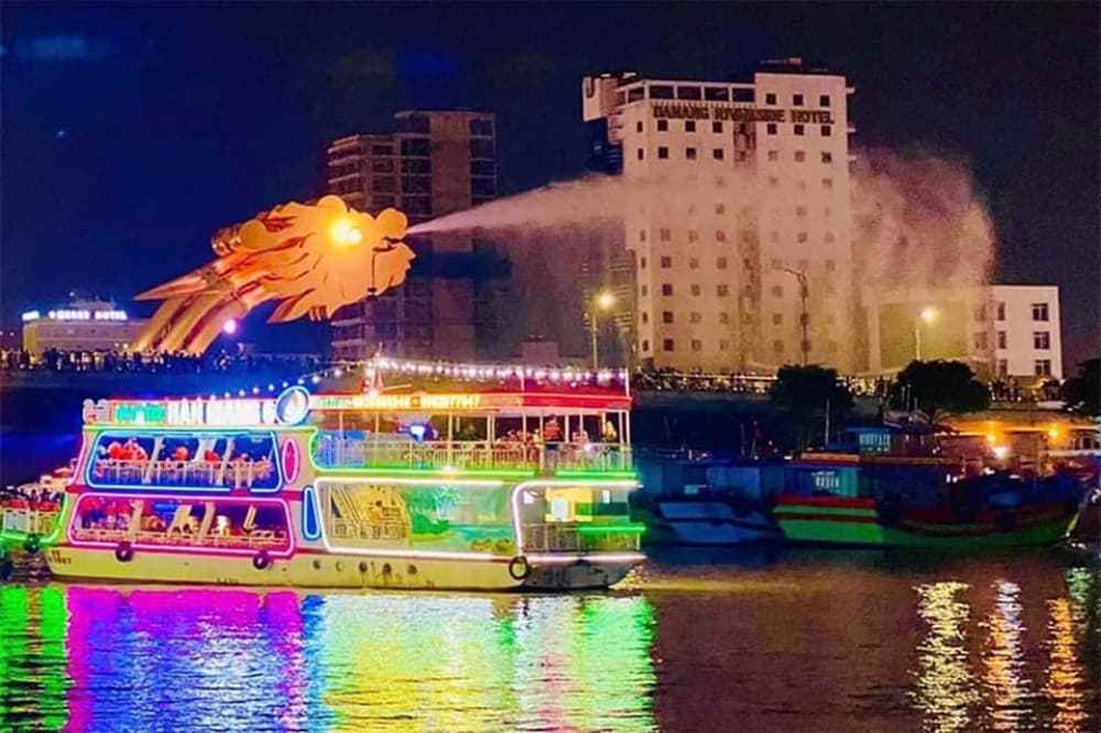 Da Nang: Han River Local Cruise by Night | ®ExcursionMania - Image 3