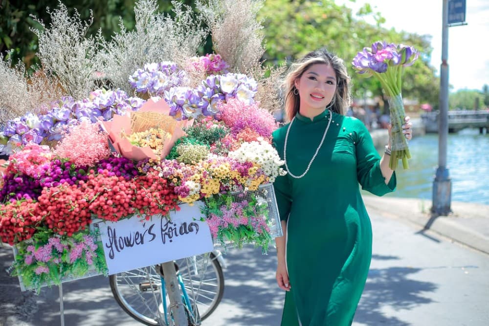 Hoi An/Da Nang: Private Photoshoot & Guided Walking Tour | ®ExcursionMania - Image 6