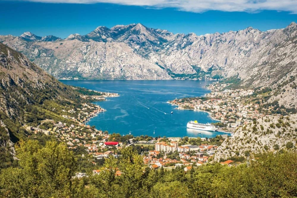 From Kotor: Relaxing Boat Tour to Perast & Lady of the Rocks | ®ExcursionMania - Image 9