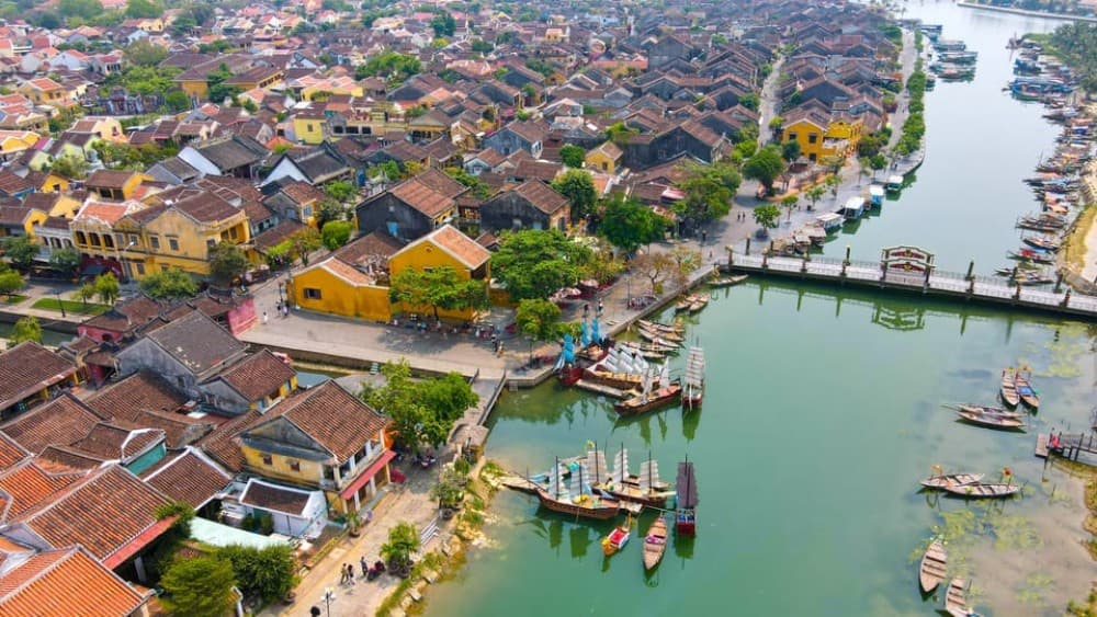 Da Nang: Hoi An Town, Lady Buddha & Marble Mountain Day Trip | ®ExcursionMania - Image 7