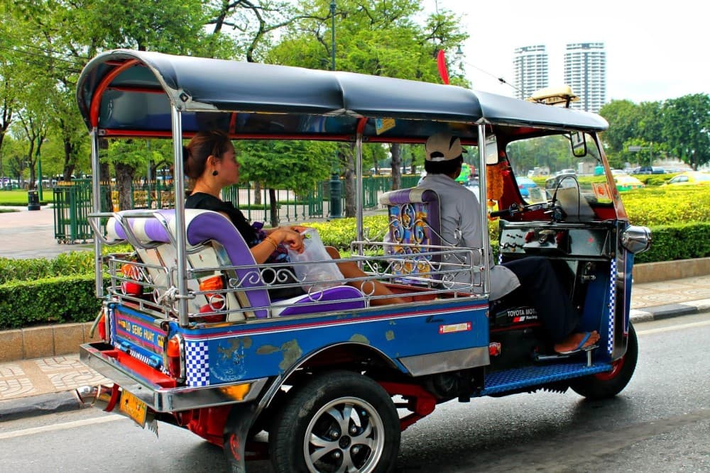 Evening Tuk Tuk Private City Tour at Bangkok with Dinner | ®ExcursionMania - Image 8