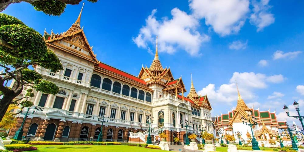 Wonderful Bangkok Tour : GrandPalace WatTrimit WatPho WatBencha | ®ExcursionMania - Image 1