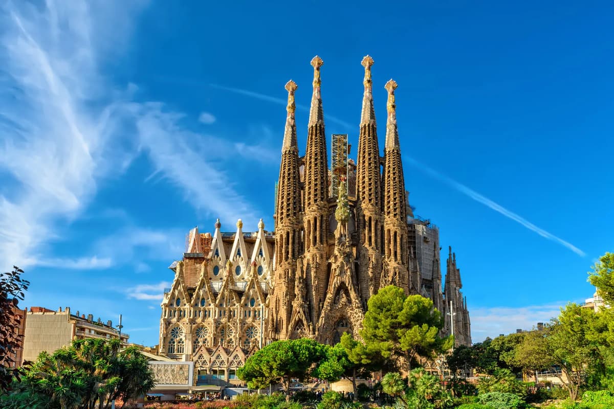 Barcelona: Sagrada Familia Skip-the-Line Entry Ticket & Tour | ®ExcursionMania - Image 6