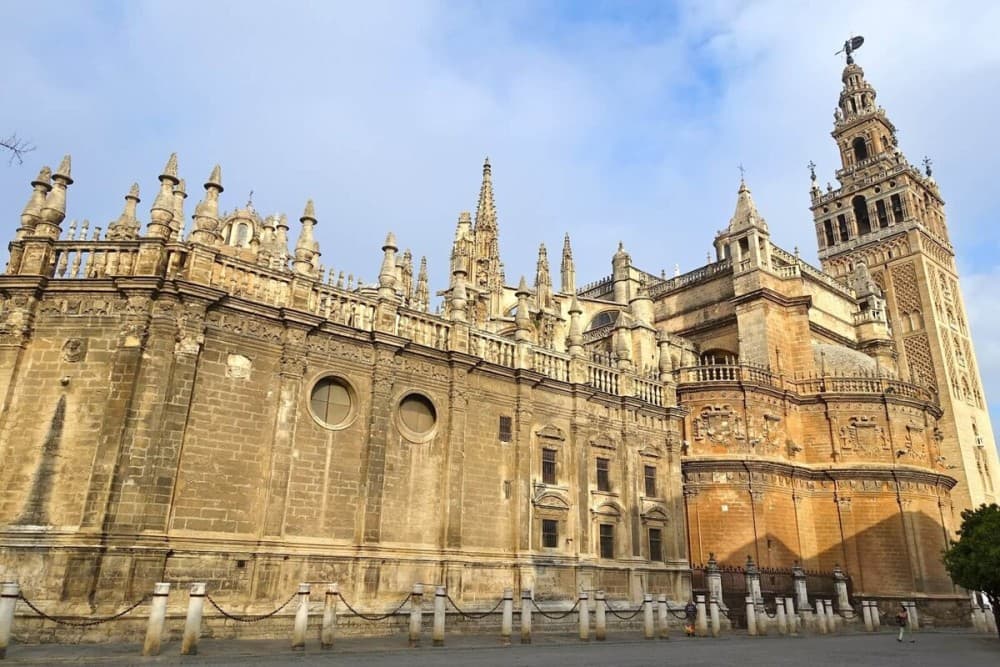 Seville: Cathedral and Giralda Tower Guided Tour and Tickets | ®ExcursionMania - Image 3