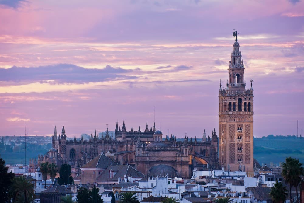 Seville: Cathedral and Giralda Tower Guided Tour and Tickets