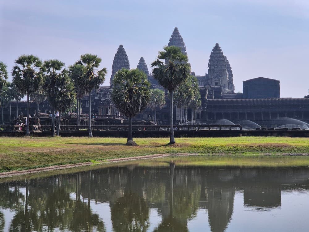 Angkor Temple Full-Day Tour by Join-In luxury MiniBus | ®ExcursionMania - Image 7
