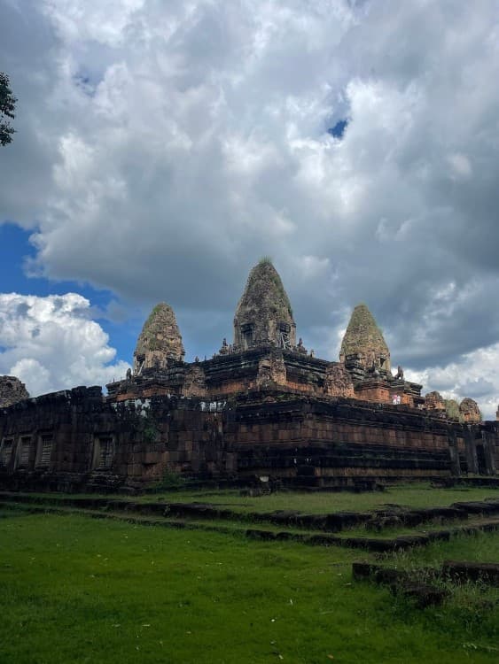 Full-Day Banteay Srei & 4 Temples Join-in Tour | ®ExcursionMania - Image 7