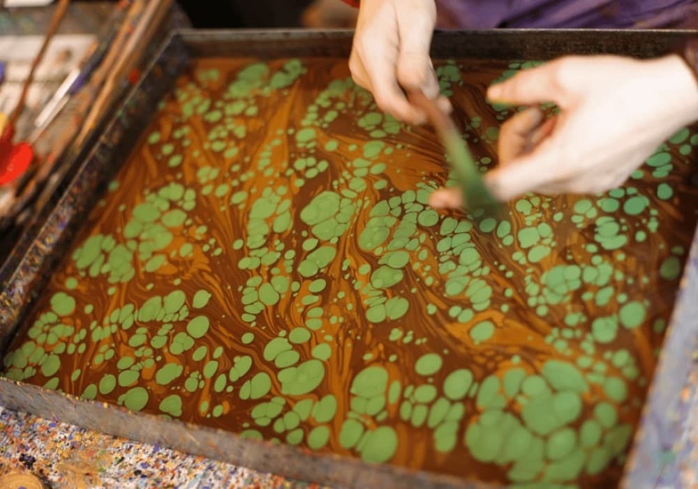 Istanbul: Marbling Art Workshop with Turkish Tea & Delights | ®ExcursionMania - Image 3