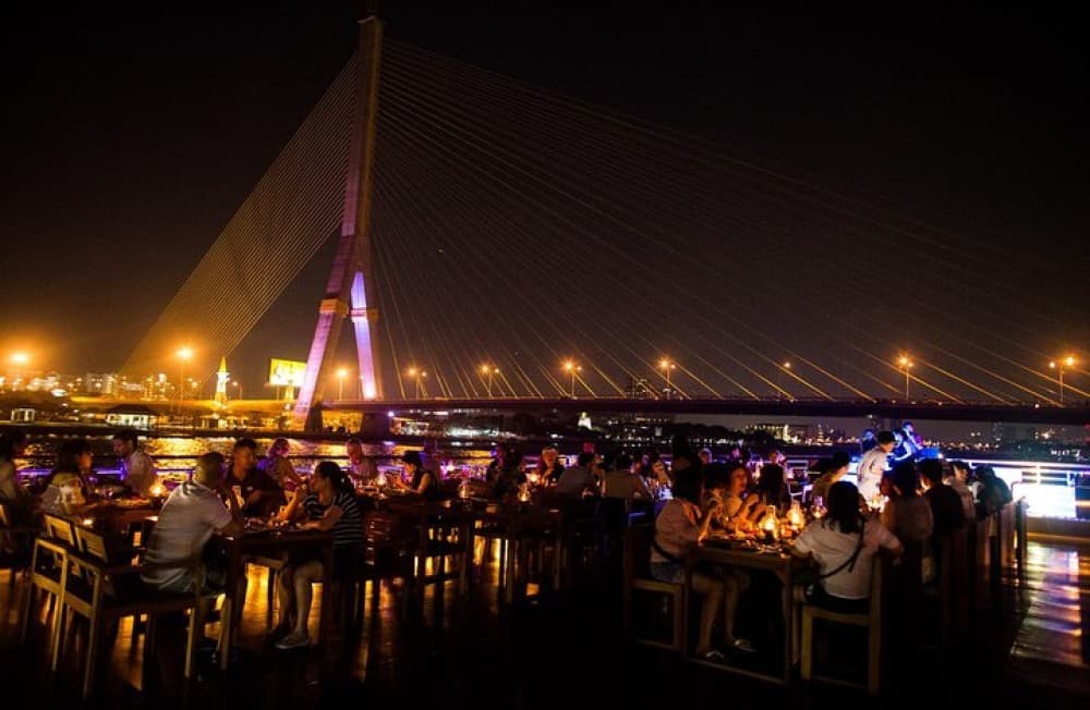 White Orchid Dinner River Cruise at Bangkok Admission Ticket | ®ExcursionMania - Image 10