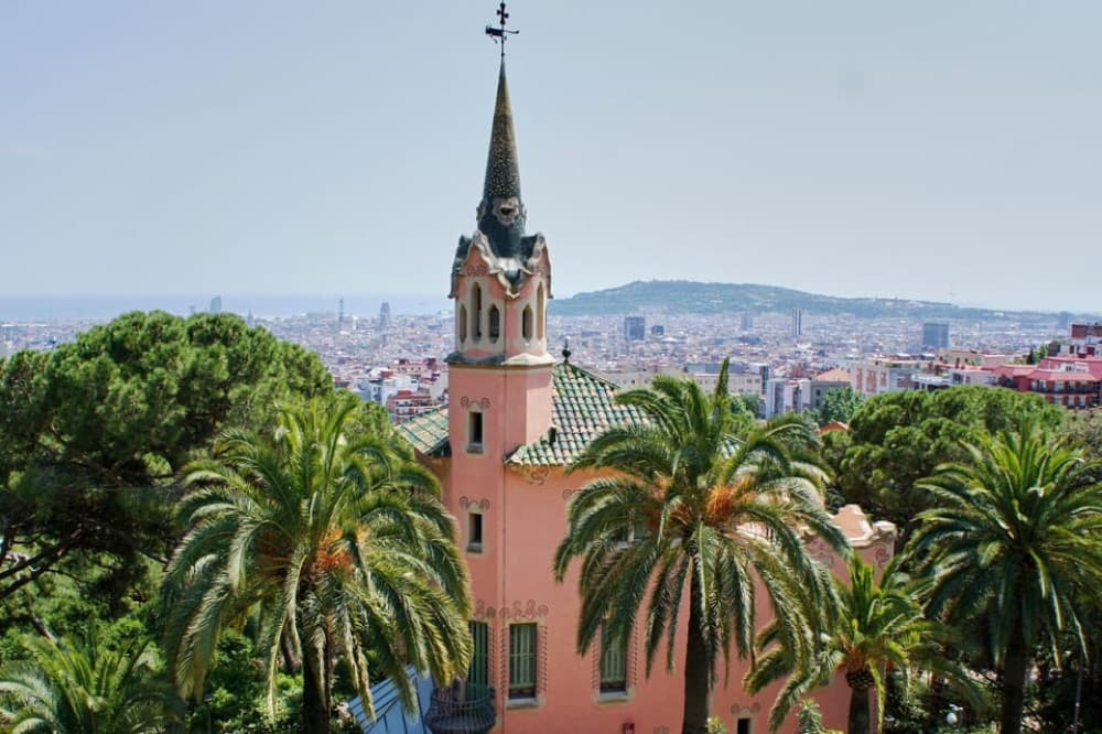 Park Güell Guided tour | ®ExcursionMania - Image 3