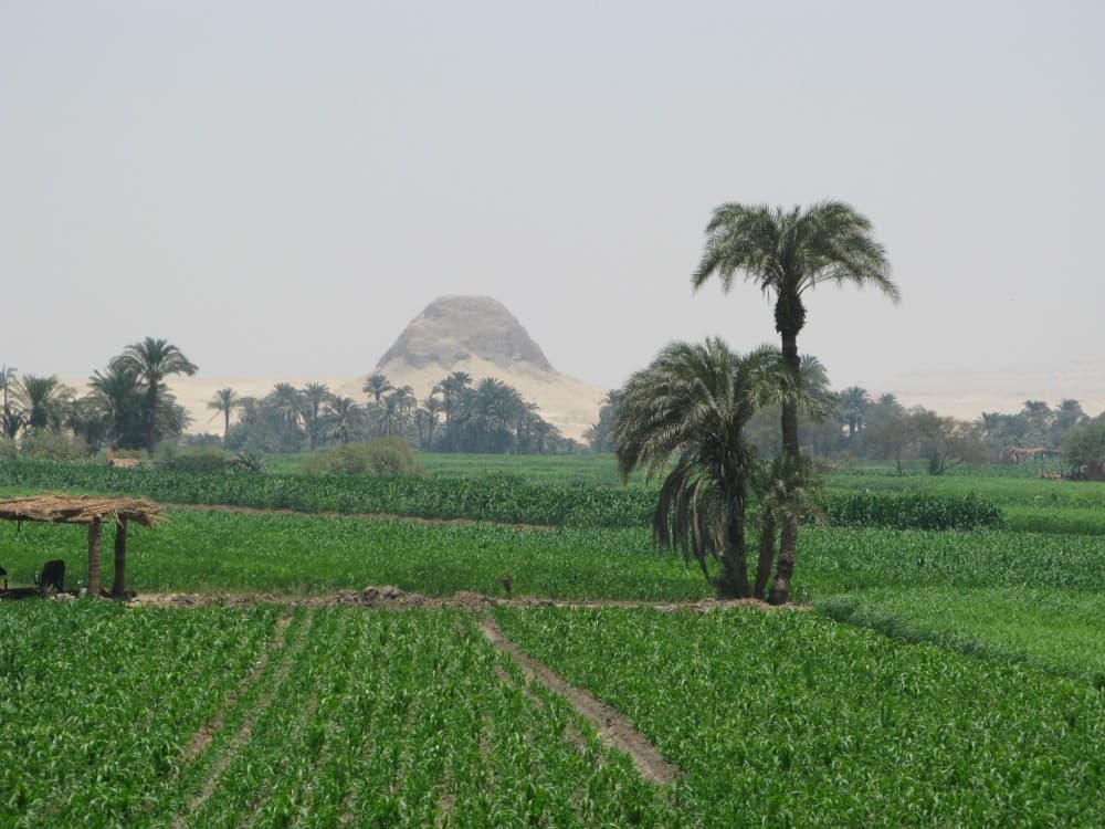 Cairo to Fayoum: Pyramids Day Tour: Hawara, Lahun & Maydoum | ®ExcursionMania - Image 6